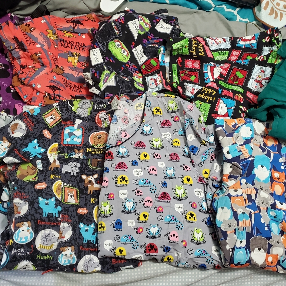 Women's scrub tops